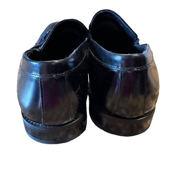 Stacy Adams Mens Size 10.5 Black Leather Slip On Loafers with Silver Buckle - Picture 5 of 9